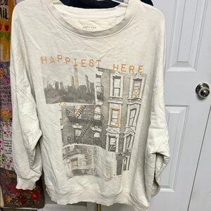 American Eagle Cream and Gray Cityscape Sweatshirt